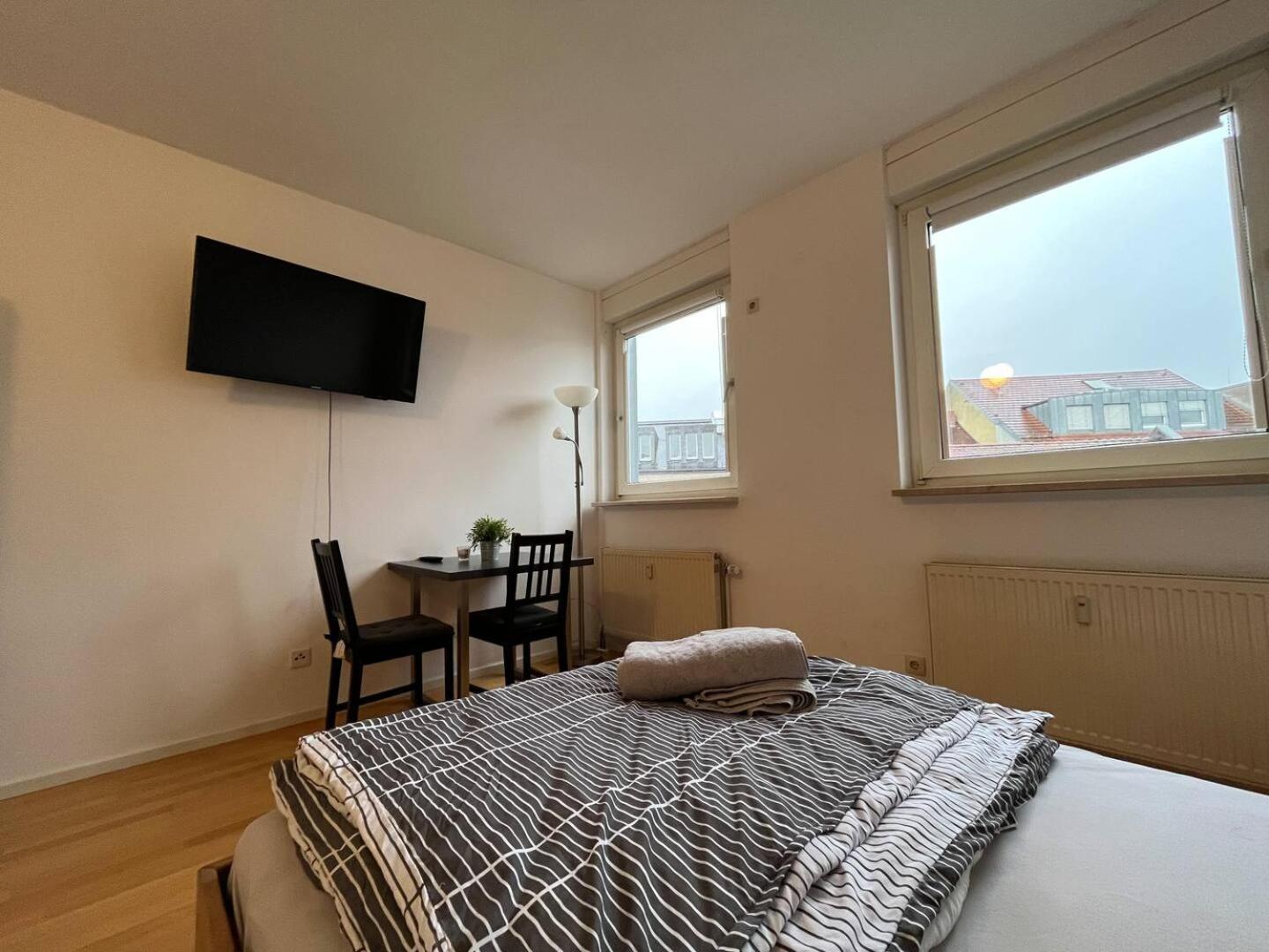 Simplex Apartments Am Ludwigsplatz Karlsruhe Bagian luar foto