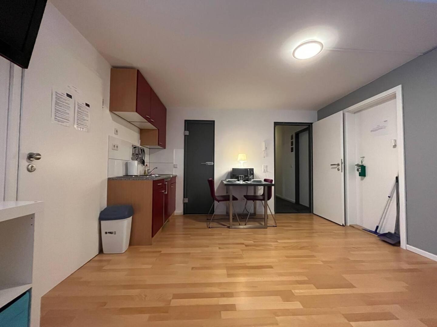 Simplex Apartments Am Ludwigsplatz Karlsruhe Bagian luar foto